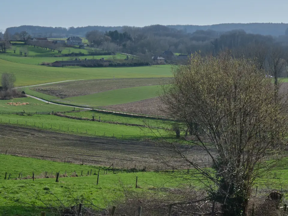Villages, viewpoints and stops